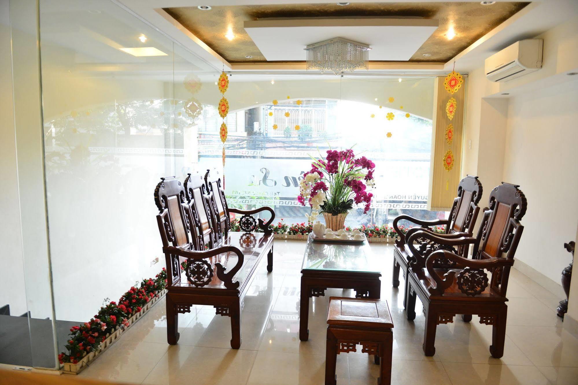 Oc Tien Sa Hotel Дананг Экстерьер фото